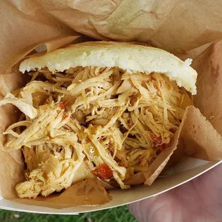 Pollo Arepa