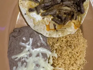 El Rodeo Bar & Grill