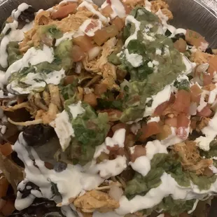 Yummy chicken tinga nachos