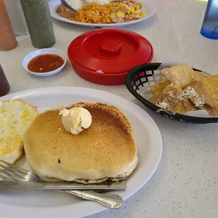 Time to eat. No time to write.