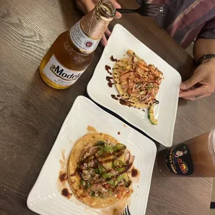 Food came out so quick and taste sooo good a fresh!