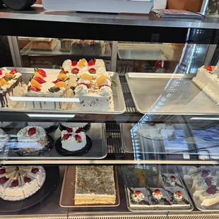 sushi, food, sashimi, sushi and sashimi