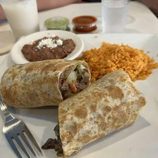 Arrachera burrito meal