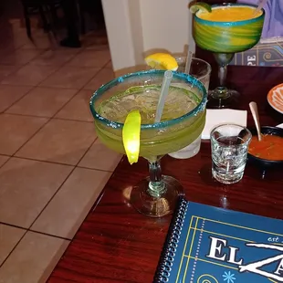 mexican food and drinks