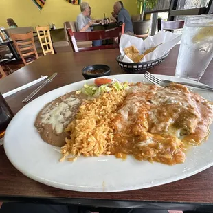 Combo with chile relleno and cheese enchilada