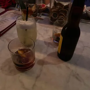 drink, oysters and mussels