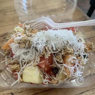 Small escamocha without whipped topping and crème dressing.