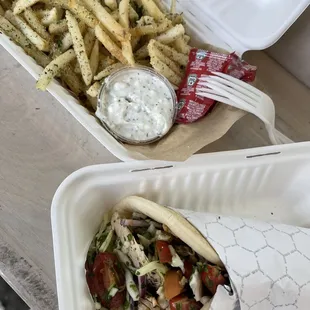 Chicken Gyro Sandwich Ela Greek Fries