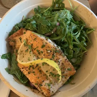Grilled Salmon Filet Bowl