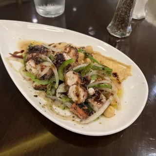 Htapodi (Grilled Octopus)