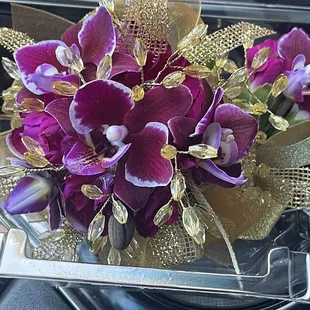 She took a last minute order!!! Beautiful!!!