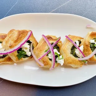 Our delicious spinach and leek pie bites