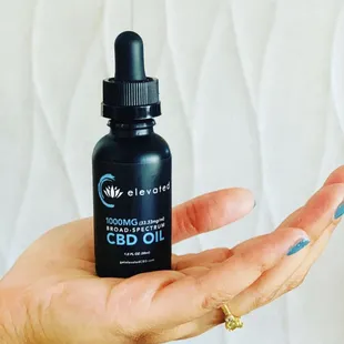 The Elan CBD 1000mg tincture
