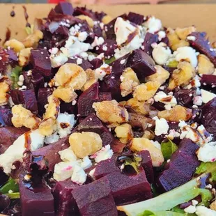 Beet salad with goat cheese