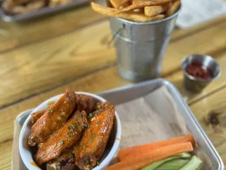 Teddy's Bar & Grill