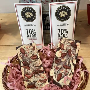 Strawberry bar is back, only we added our white chocolate and tasty strawberries!!