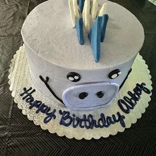 Stegosaurus cake- girly