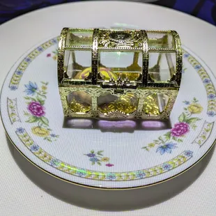 @endoedibles on Instagram 11/10/24
 
 Eat Me - Sugar cookie
