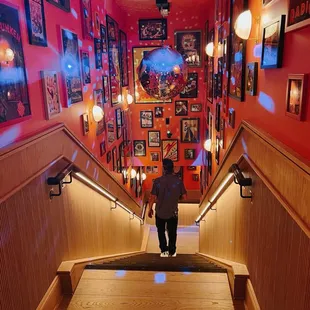 Entry / exit staircase