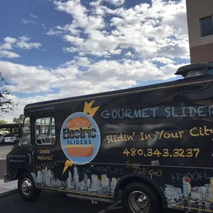 Electric Sliders Food Truck