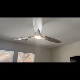 Ceiling fan installed by ELECTRICAL POWER SOURCE technicians Pablo and Leo! Great job guys!
