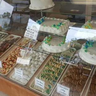 Fresh baked cakes Daily