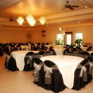 Elegant Events & Weddings