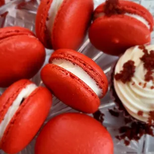 Red Velvet Macarons