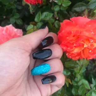 acrylic nails