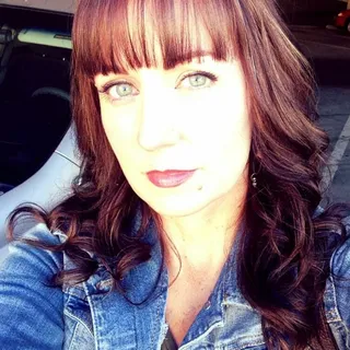 Nikki D.