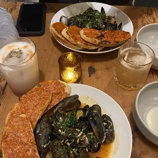 Mussels, Thyme Stands Still, and Kentucky Apple Cider