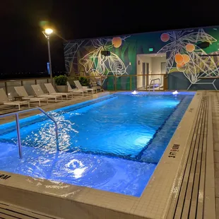 Element Tampa Midtown