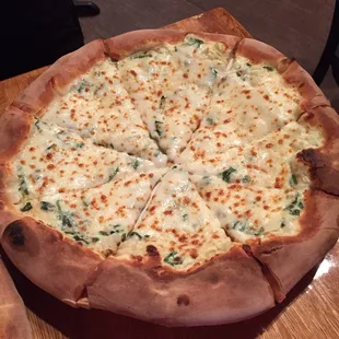 Alfredo Pizza