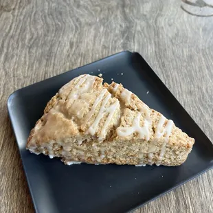 Vanilla cardamom scone