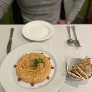Hummus