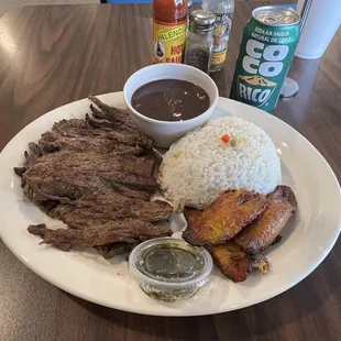 Skirt Steak with Chimichurri