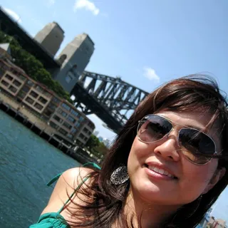 Anna R.