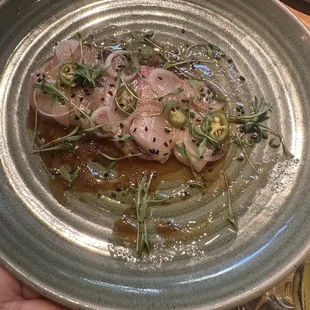 Hamachi crisp