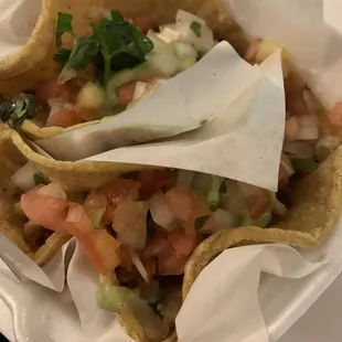 Chicken Elena&apos;s taco
