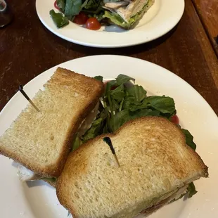 Smoked Chicken with Roasted Garlic Sandwich