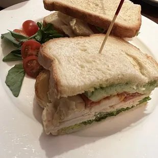 Smoked Chicken with Roasted Garlic Sandwich