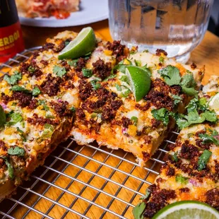 food, pizza