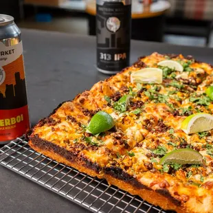 food, pizza