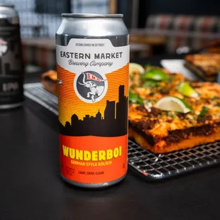 drink, pizza