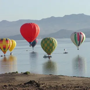 Balloon Regatta at Elephant Butte Lake