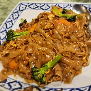 Pad See Ew (with chicken), $12.95