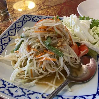Papaya Salad (Somtum Bangkok style)