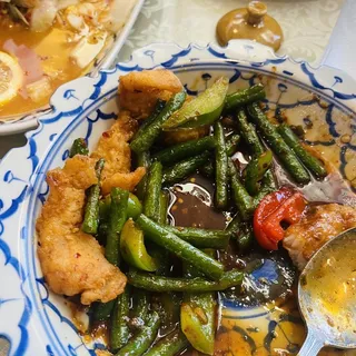 Prik Khing (Spicy Green Bean)