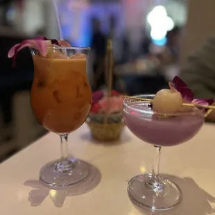 Thai Iced Tea and Wan Thong