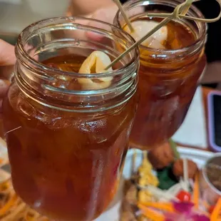 oysters and mussels, drink